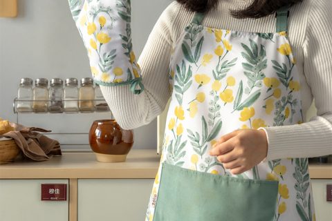 Adjustable Kitchen Cafe Garden Cooking Polyester Cotton Customized Fresh Print Apron