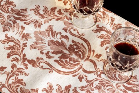 Print Polyester Linen Table Runner Elegant European Style for Office