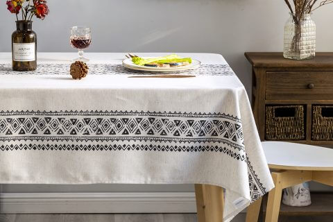 Hot Selling Print Polyester Linen Elegant Vintage Tablecloth for Kitchen