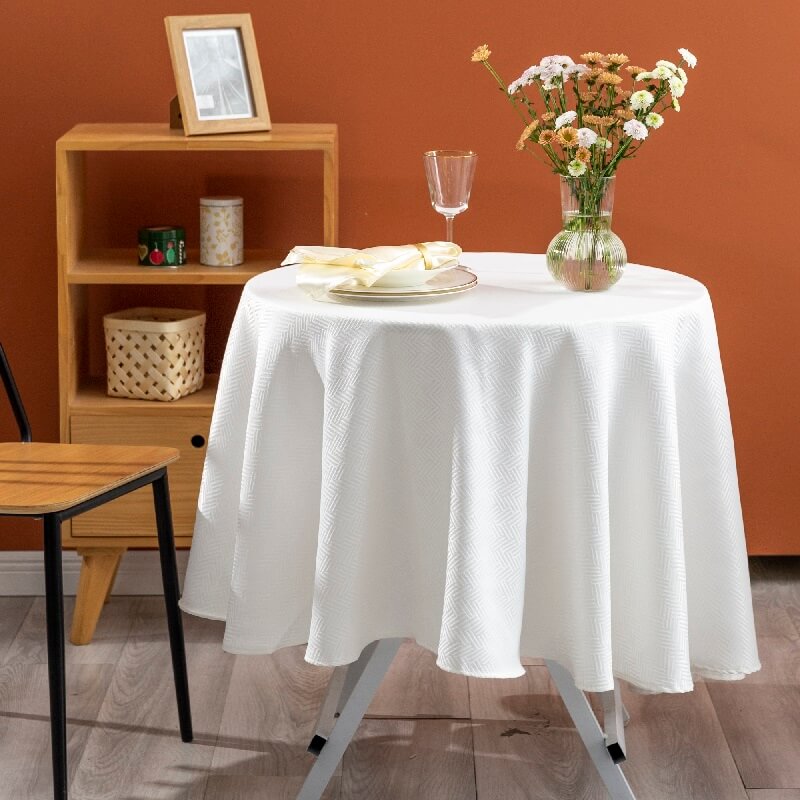 Wedding Hotel Tablecloth Everfly, Table Linen Sizes Weddings